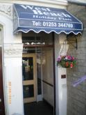 West Beach Flats Blackpool – Apartment in Blackpool