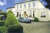 Read more about the article Badger Towers At Beechworth Lawn – Bed and Breakfast in Cheltenham