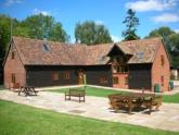 Read more about the article Upper Neatham Mill Farm Guest House – Bed and Breakfast in Alton