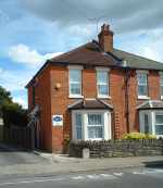 Read more about the article Crestwell House – Bed and Breakfast in Eastleigh