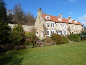 Read more about the article Groves Hall – Bed and Breakfast in Sleights