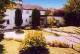 Read more about the article The Cherries – Bed and Breakfast in Troon