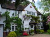 Read more about the article Arden Bed & Breakfast – Bed and Breakfast in Woking