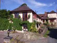 Read more about the article The Old Plough – Bed and Breakfast in Longdon