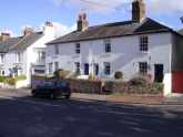 Read more about the article Michalmas Cottage – House in Eastbourne
