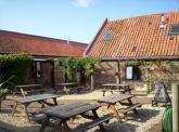 Read more about the article Deepdale Backpackers and Camping – Youth Hostel in Burnham Deepdale